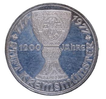 100 Schilling Silbermünze Österreich 1977 – 1200 Jahre Kremsmünster, Polierte Platte, Gedenkmünze mit spiegelnder Oberfläche und historischem Motiv