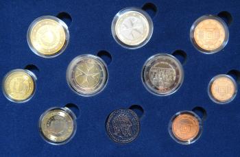 Malta Euro-Kleinmünzsatz 2012 mit Gedenkmünze „Mehrheitswahlrecht“ im Etui