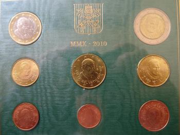 Kleinmünzsatz Euro 2010 Vatikan Papst Benedikt XVI.