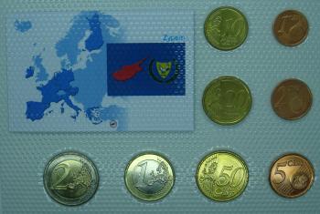 Euro Kleinmünzsatz Zypern 2008 in Noppenfolie